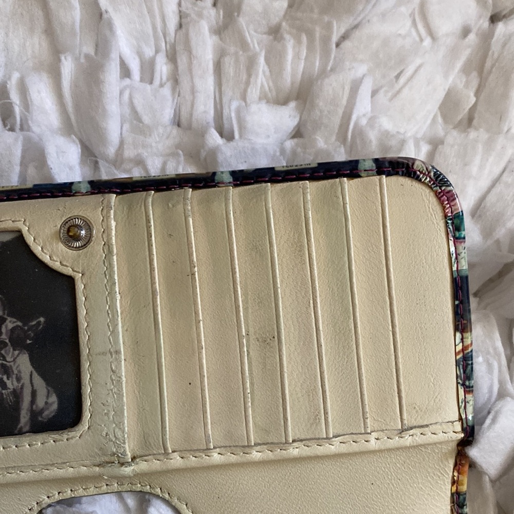 TED BAKER LONDON Iconic Taxi Patent Leather Wallet - Picture 5 of 10